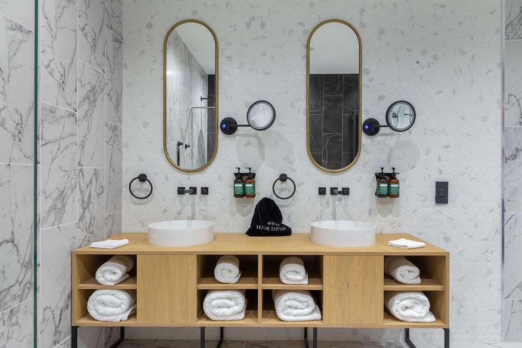 The Basilian Minsk, Curio Collection By Hilton Hotel Exterior foto